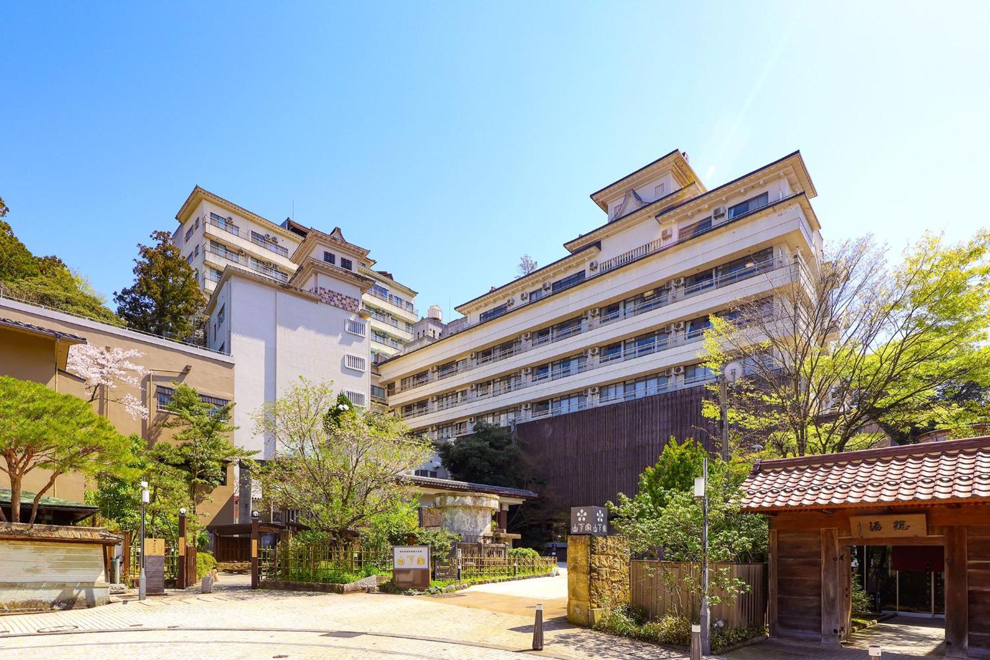 Ooedo Onsen Monogatari Premium Yamashitaya Hotel Kaga  Exterior foto